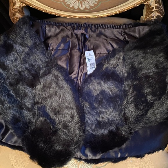 Rabbit Fur Stole - Tristan & Iseut - Picture 3 of 7